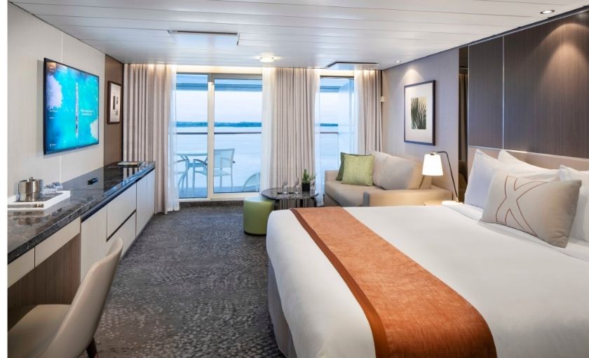 Celebrity silhouette sky suite