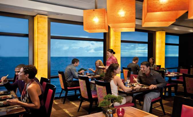 Restaurant aan boord van Celebrity Solstice