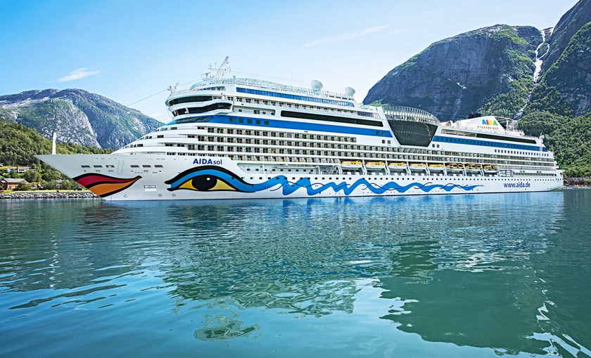 AIDA sol op zee